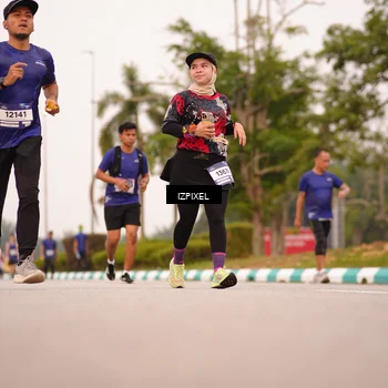 Runner Photo 7542004