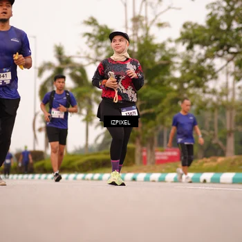 Runner Photo 7542006
