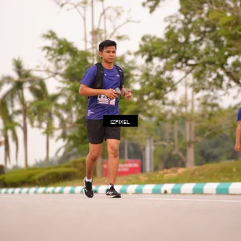 Runner Photo 7542022