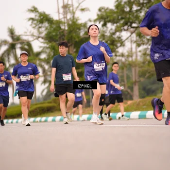 Runner Photo 7542023