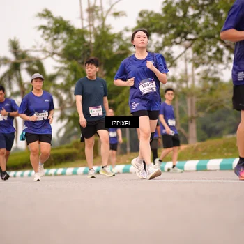 Runner Photo 7542024