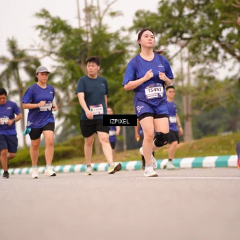 Runner Photo 7542029