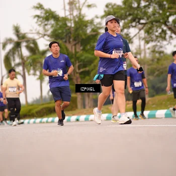 Runner Photo 7542032