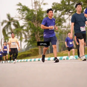 Runner Photo 7542036