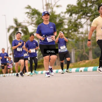 Runner Photo 7542052