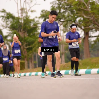 Runner Photo 7542062