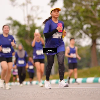 Runner Photo 7542071