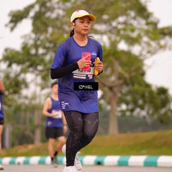 Runner Photo 7542076