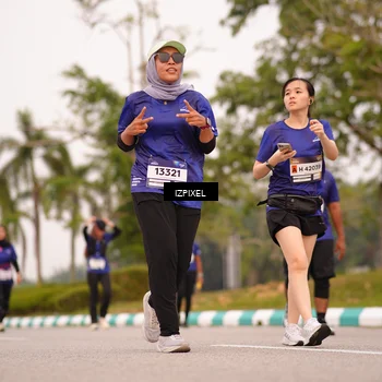 Runner Photo 7542089