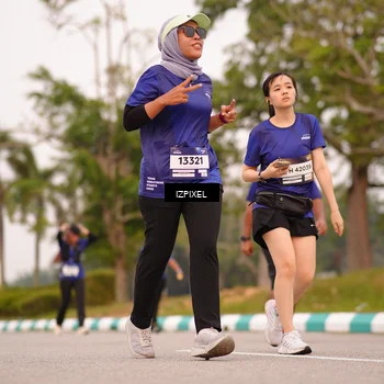 Runner Photo 7542091