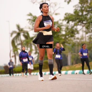 Runner Photo 7542102