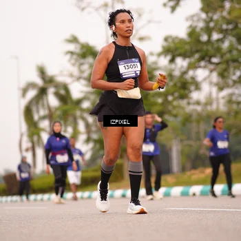 Runner Photo 7542103