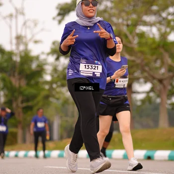 Runner Photo 7542104