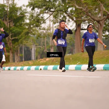 Runner Photo 7542113