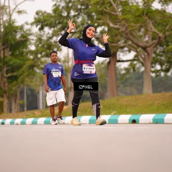 Runner Photo 7542121