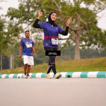 Runner Photo 7542123