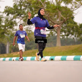 Runner Photo 7542126
