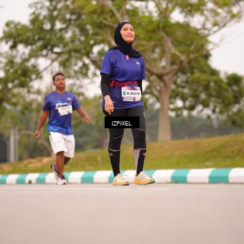 Runner Photo 7542128