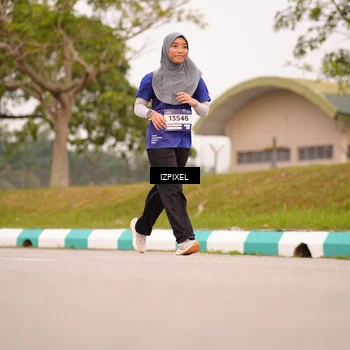 Runner Photo 7542142