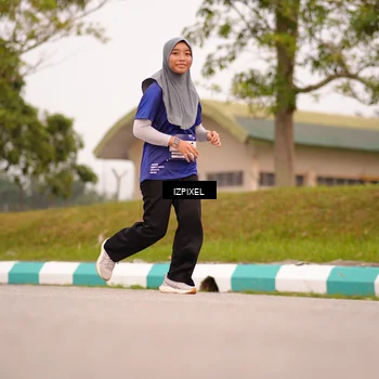 Runner Photo 7542146