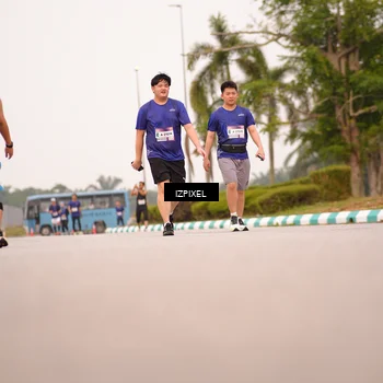Runner Photo 7542159