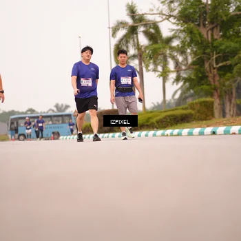 Runner Photo 7542162