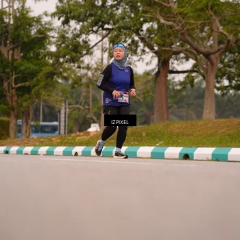 Runner Photo 7542178