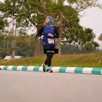 Runner Photo 7542188