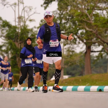 Runner Photo 7542194