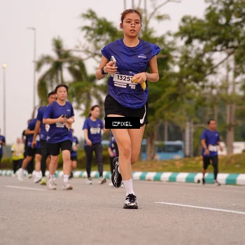 Runner Photo 7542202