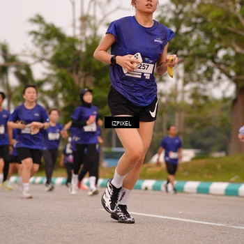 Runner Photo 7542204
