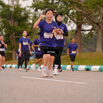 Runner Photo 7542208