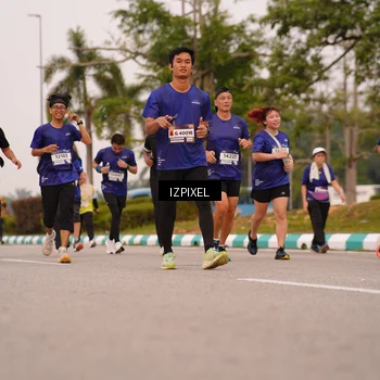 Runner Photo 7542223