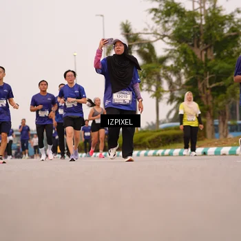 Runner Photo 7542238