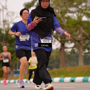 Runner Photo 7542250