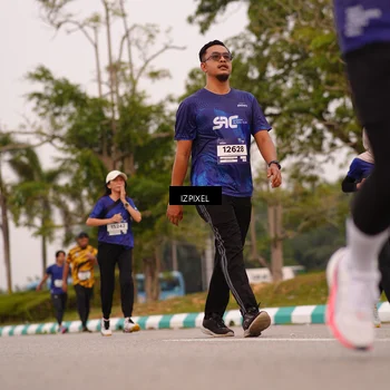 Runner Photo 7542257