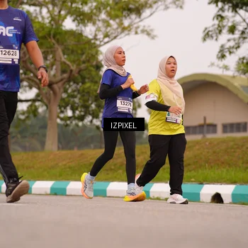Runner Photo 7542264