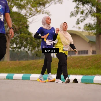 Runner Photo 7542266