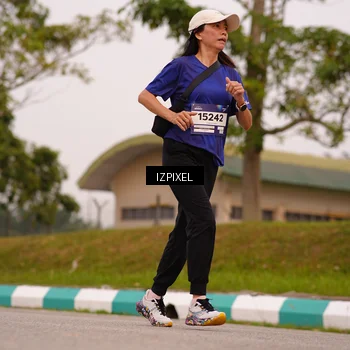 Runner Photo 7542271