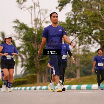 Runner Photo 7542282