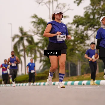 Runner Photo 7542284