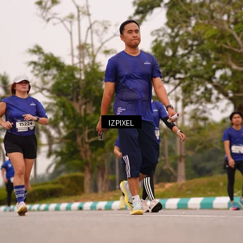 Runner Photo 7542285