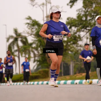 Runner Photo 7542290