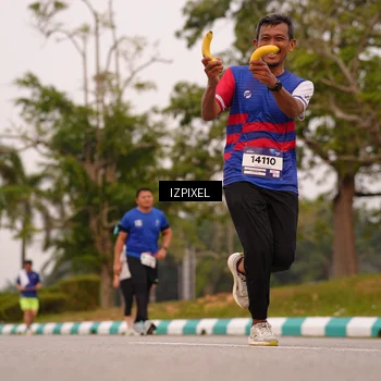 Runner Photo 7542304