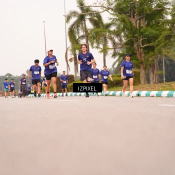 Runner Photo 7542306