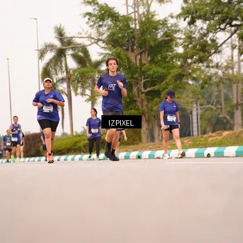 Runner Photo 7542307