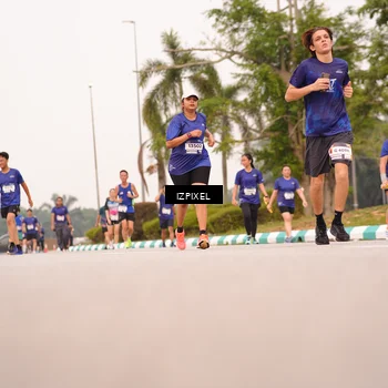 Runner Photo 7542311