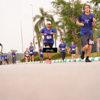 Runner Photo 7542316