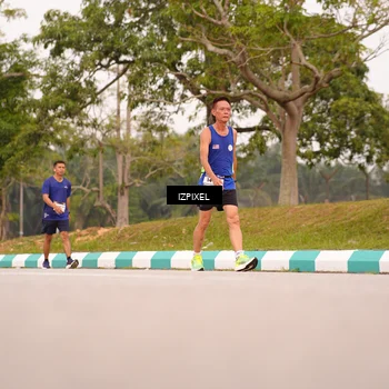 Runner Photo 7542339