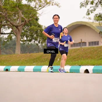 Runner Photo 7542340